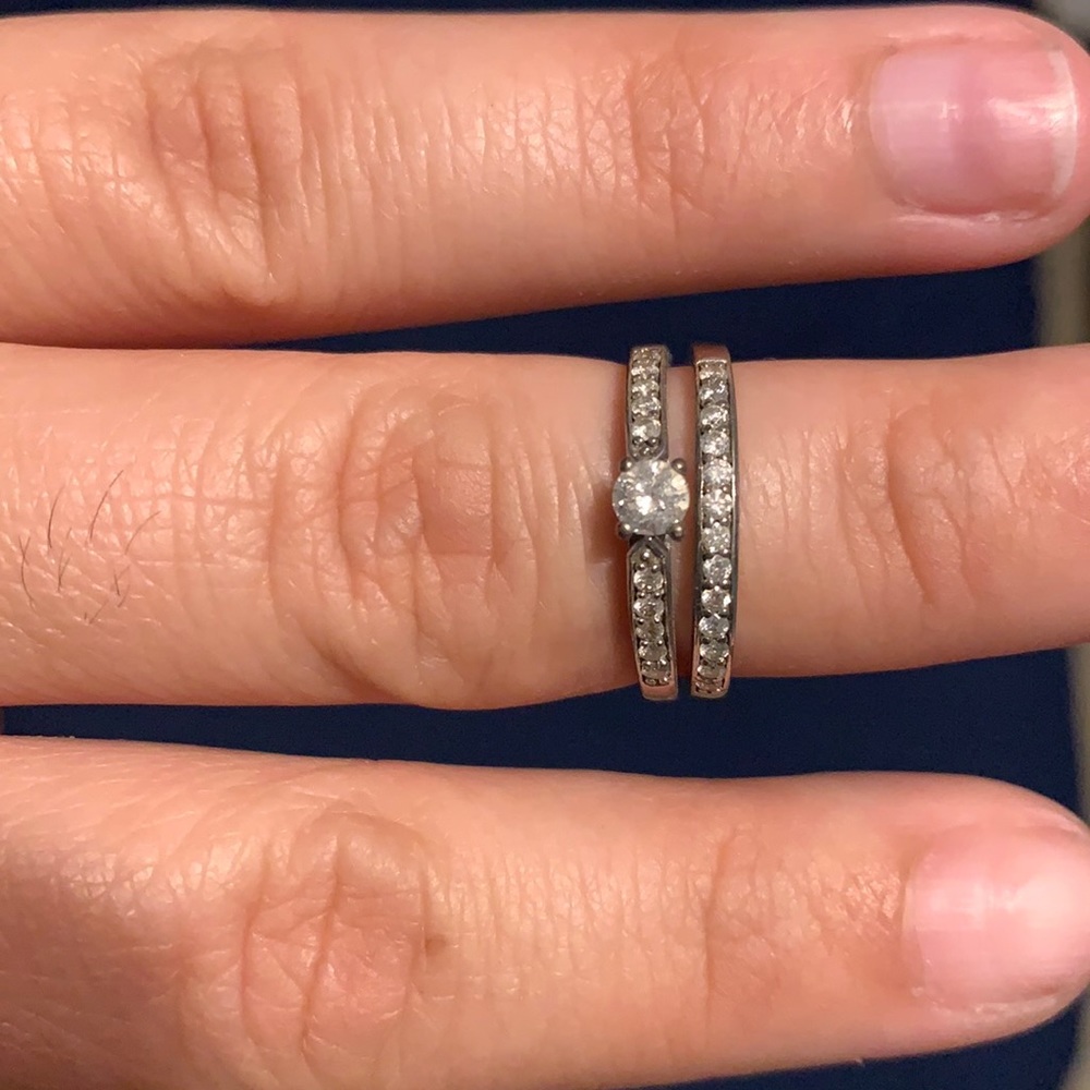 💕 Engagement and Wedding Band Set 💕